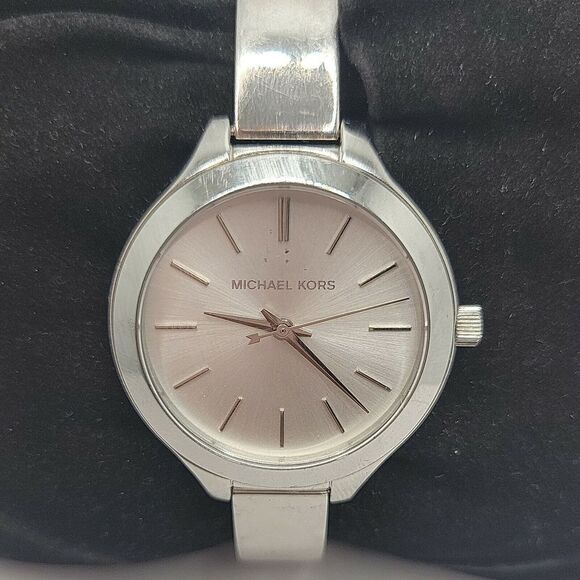 Michael Kors MK3454 Womens Silver Stainless Steel Analog Dial Quartz Watch BC667 - Picture 1 of 10